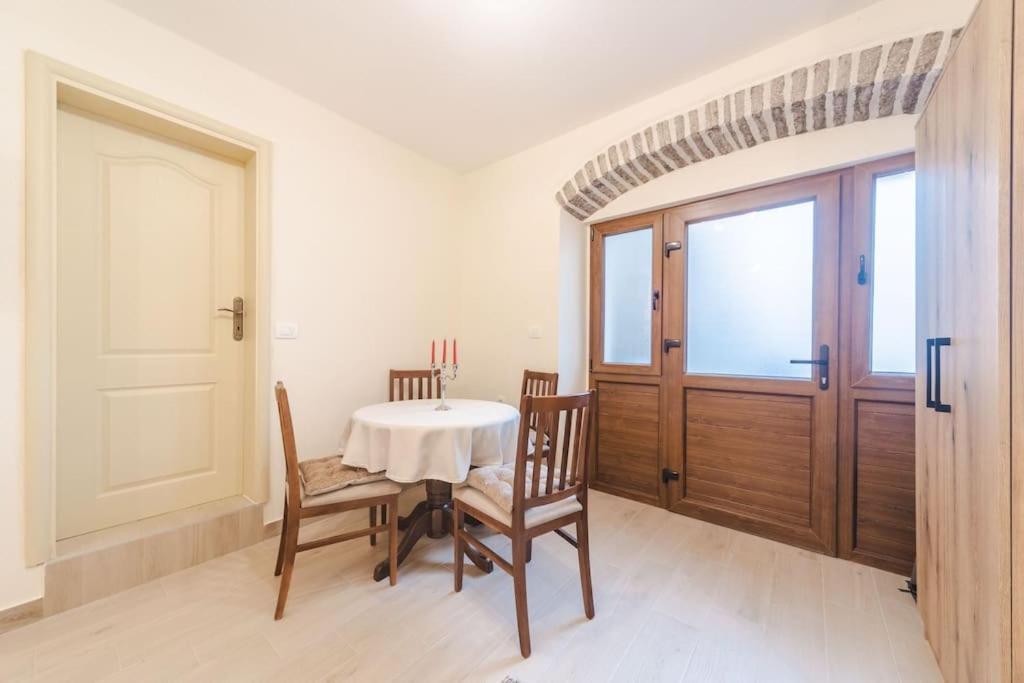 Apartman Katarina 科托尔 外观 照片
